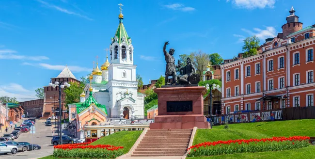 Площадь Минина и Пожарского